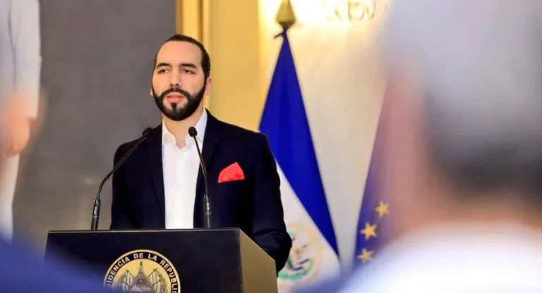 No es tiempo de abrir la economía, “por más que griten los empresarios” dice presidente Bukele